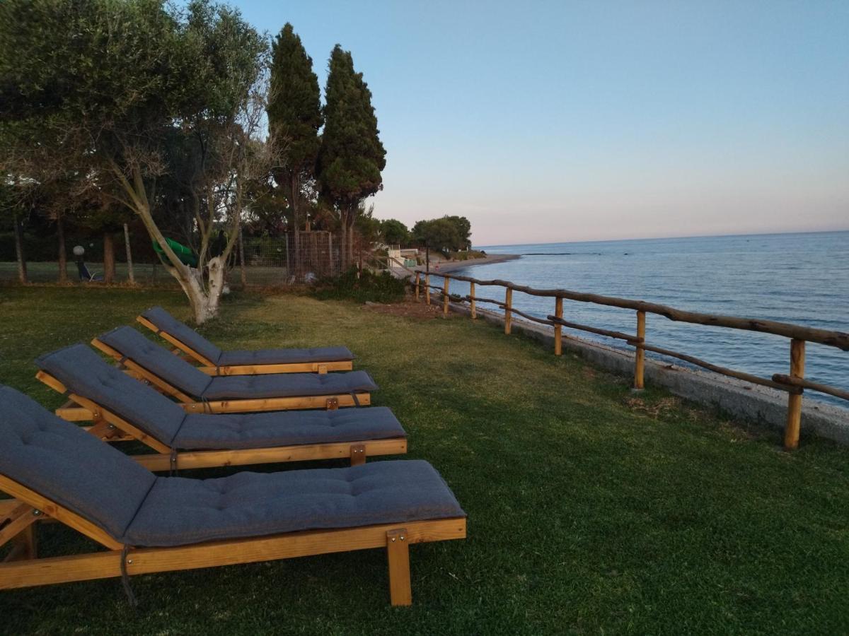 Villa Seaside House Nea Skioni Exterior foto